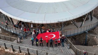 Göbeklitepeye cumhuriyet yürüyüşü