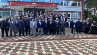 Gölpazarında muhtarla bir araya geldi