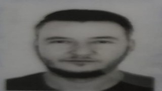 Haber alınamayan şahıs yaşadığı apartmanda ölü bulundu
