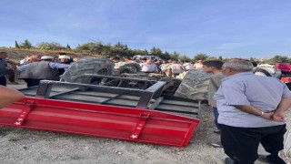 Hatayda traktör devrildi: 4 yaralı