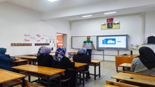Hisarcıkta Aile Okulu veli eğitimi seminerleri