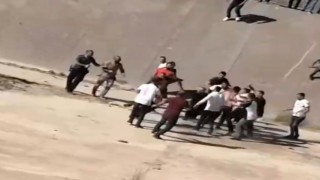 Hükümlüyü polisten kaçırmaya çalışanlardan biri mahalle muhtarı çıktı