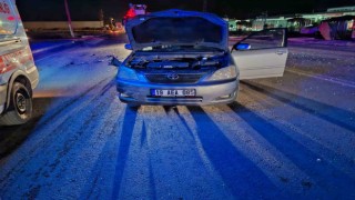 İki otomobil çarpıştı: 4 yaralı