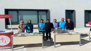 İlahiyat Fakültesinde tanıtım standı açıldı