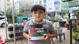 İlkokul öğrencisi Muhammet Yusuftan Gazze için duygulandıran bağış