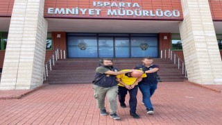 Ispartada 21 yıl 5 ay hapis cezasıyla aranan firari yakalandı