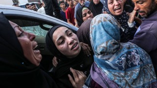 İsrail'in Gazze Şeridi'ne Yönelik Saldırılarında Ölü Sayısı 42 Bini Aştı