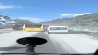 İstanbulda İETT otobüsü şoförü vatandaşların canını böyle tehlikeye attı