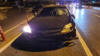İzmirde otomobilin çarptığı genç yaşamını yitirdi