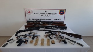Jandarma 14 magandayı tek tek tespit edip gözaltına aldı
