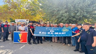 Jandarma ekipleri Zeytin ve Kültür Festivalinde vatandaşları bilgilendirdi