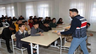 Jandarmadan ‘siber farkındalık eğitimi
