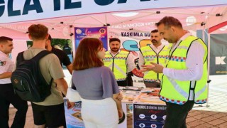Jandarmadan Üniversite gençliğine bilgilendirme