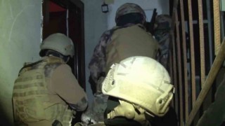 Kaçak göçmenler için şok evler tuttular, polisi görünce şok oldular