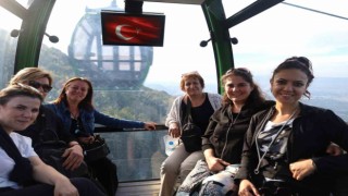 Kadın muhtarların teleferik heyecanı