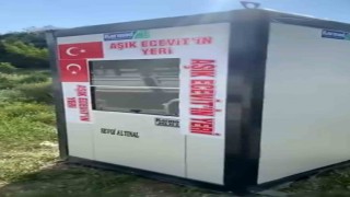Kadın tır şoföründen Âşık Ecevite kulübe
