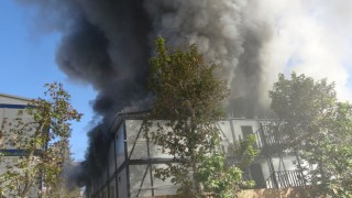 Kahramanmaraş’ta Deprem Konutlarında Yangın Paniği