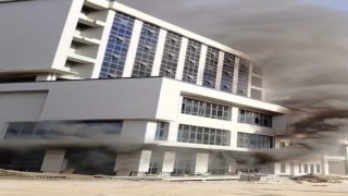 Kahramanmaraşta hastane inşaatında korkutan yangın