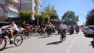 Karamanda Filistine destek için motor ve bisiklet konvoyu düzenlendi