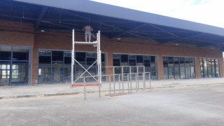 Karamürsel terminali hızla ilerliyor
