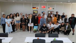 Kardeş şehri Shönebeckin gençleri Sökede