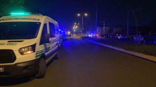 Karşı şeride geçen tır otomobili biçti: 1 ölü