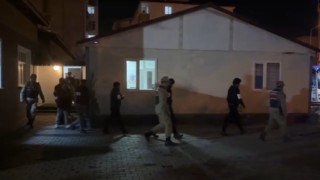 Karsta 21 düzensiz göçmen yakalandı