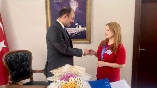 Kaymakam Dolu, Teknofestte 2. olan Öğrenciyi Kabul Etti