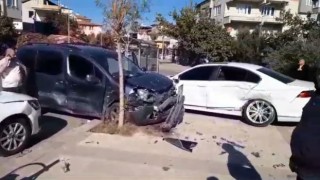 Kaza yapan kardeşine giderken zincirleme kazaya neden oldu