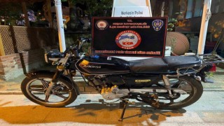 Keşanda çalıntı motosiklet polisin kontrollerinde bulundu