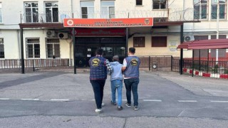 Kesinleşmiş 10 yıl cezası bulunan firari yakalandı