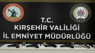 Kırşehirde ruhsatsız silah operasyonu