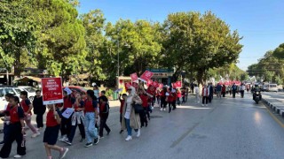 Kızılay Manisada sağlıklı yaşam için yürüdü