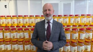 Kocasinan Belediyesinden vatandaşlara aspir yağı hediyesi