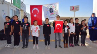 Konteyner Kentte Yaşayan Çocukların Cumhuriyet Bayramı Sevinci