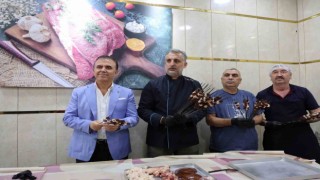 Kozan ciğeri coğrafi işaret için şişlere dizildi