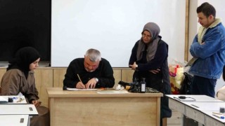 Kütahyada Hüsn-i Hat Kursuna ilgi
