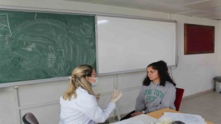 Lise öğrencilerine diş taraması