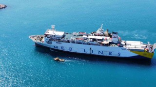 Lübnandan savaştan kaçanlar gemilerle Mersine geliyor