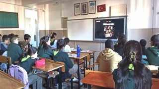 Malatyada Dersimiz Cumhuriyete Doğru filmi öğrencilere gösterildi