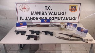 Manisada JASAT ekiplerinden uyuşturucu baskını