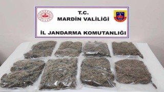 Mardinde durdurulan araçta uyuşturucu madde ele geçirildi