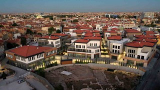 Meramda Suriçi Çarşısı iş yerleri ve ofisleri ihaleye çıkıyor