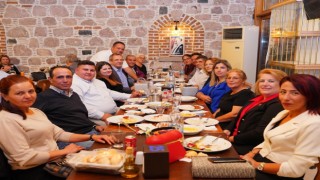 Mesut Erginden muhtarlara kutlama