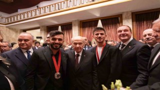 MHP Lideri Bahçeli, Başkan Metin Şahini kabul etti