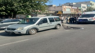 Midyatta kamyonetin çarptığı yaya yaralandı