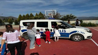 Milasta miniklere polislik mesleği tanıtıldı