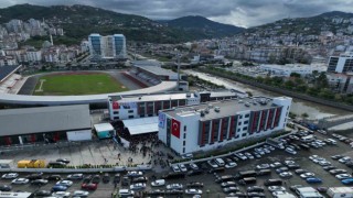 Milli Eğitim Bakanı Tekin ve Gençlik ve Spor Bakanı Bak Trabzonda açılışa katıldı