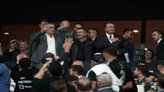 Milli Eğitim Bakanı Yusuf Tekin ile TFF Başkanı Hacıosmanoğlu, Tüpraş Stadyumunda