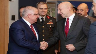 Milli Savunma Bakanı Güler, İngiliz mevkidaşı Healey ile görüştü